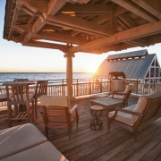 Luxury home builder