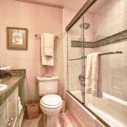 Another bathroom photo